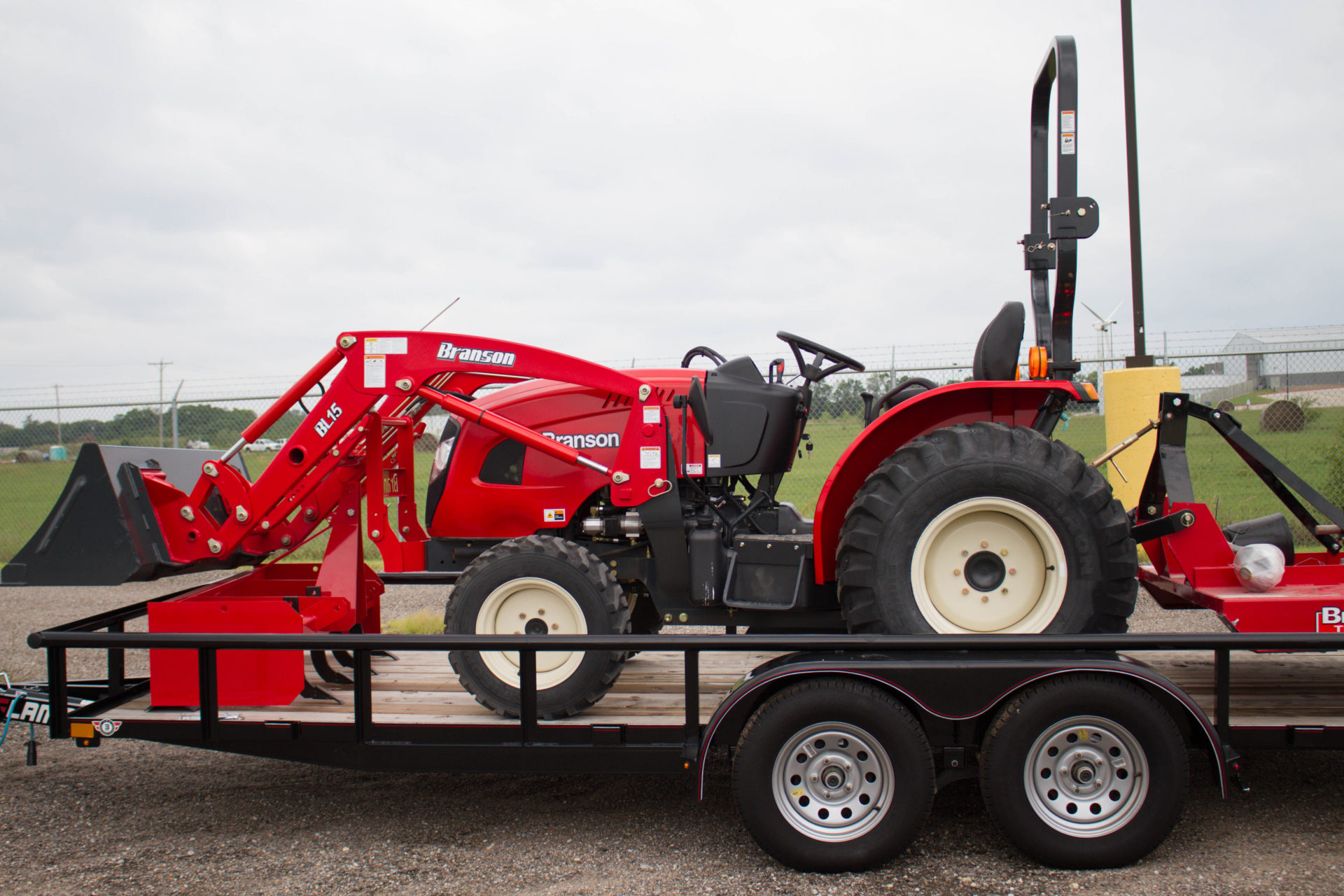 Branson 4720H Tractor Package (Wichita Location) CSTK