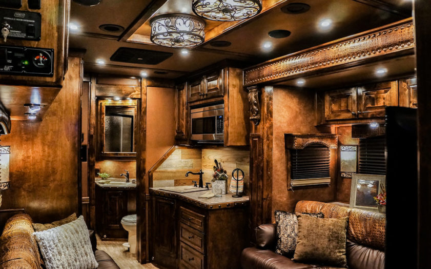 Custom Built Trailers | Custom Living Quarters | Outlaw Conversions | CSTK