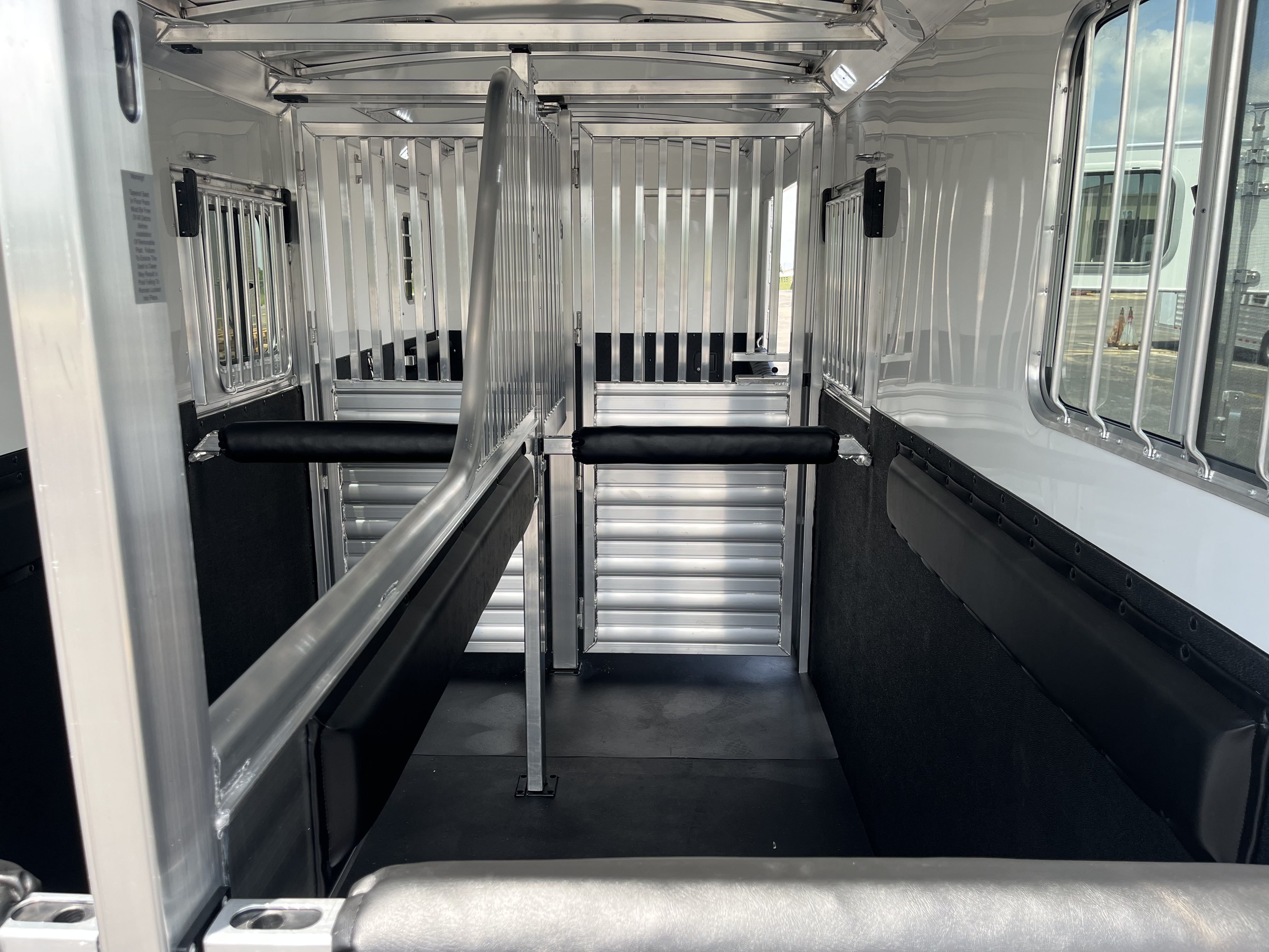 2026 4-STAR 2+1 GN - Image 10